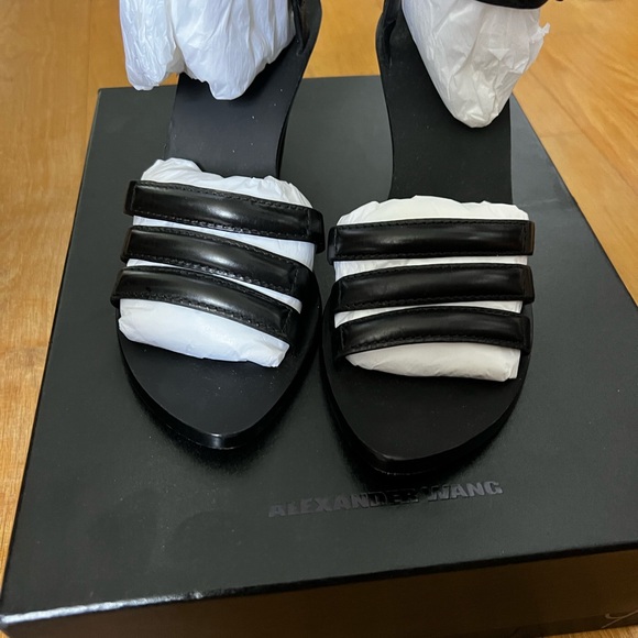Alexander Wang Livia Sandals - Picture 2 of 4